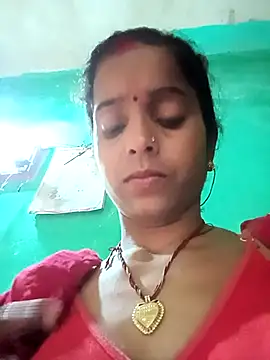 Alisha_beby143's cam snapshot