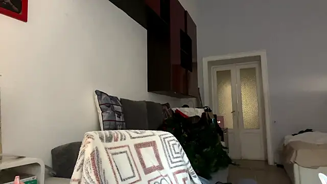 Leilla_Marusel's cam snapshot