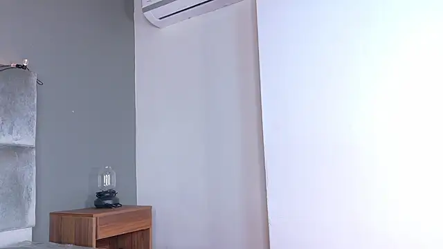 EmmaLou__'s cam snapshot