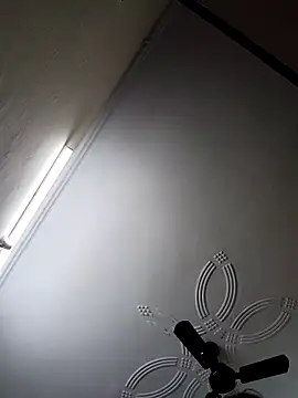 Komal-verma1's cam snapshot