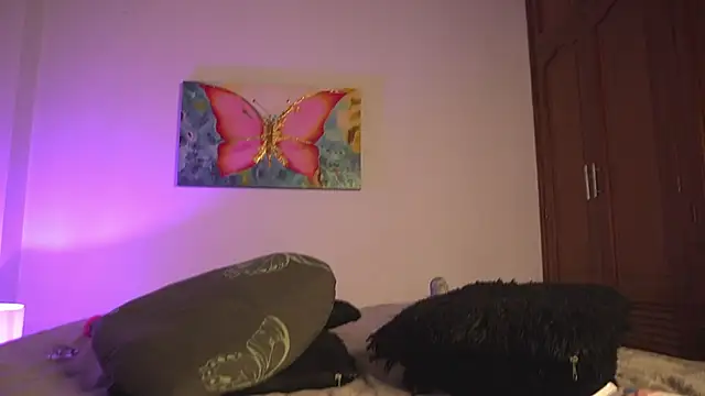 noah_0814's cam snapshot