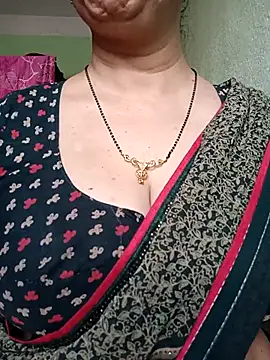 Rosy-B's cam snapshot