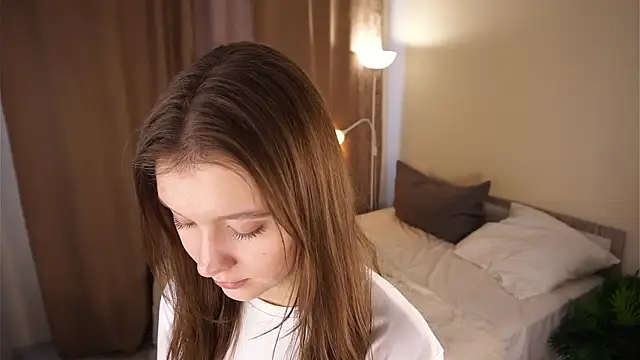 IrenaZeiler's cam snapshot