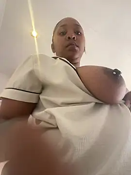 sexyTHANDO live sex cam