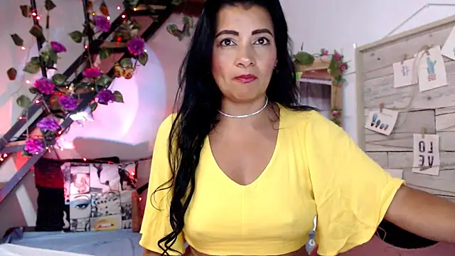 luna_sky83's cam snapshot