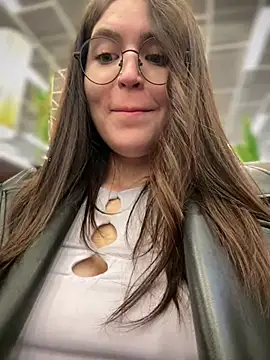 meow_girl's cam snapshot