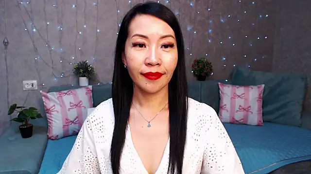 LiaPak's cam snapshot