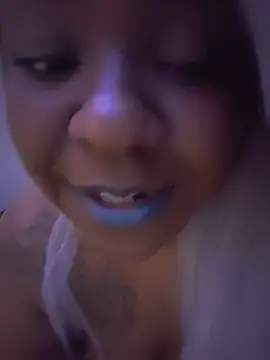 6lue6a6y69's cam snapshot