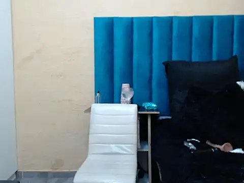 SweetestBooty's cam snapshot