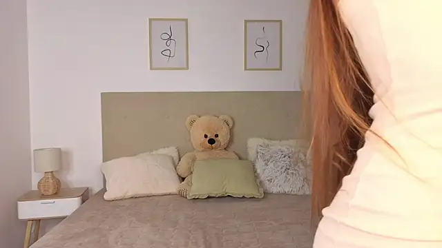 Blush_flowwer's cam snapshot