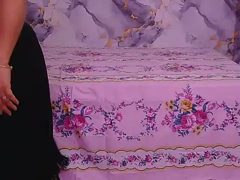 Its-ishikaa's cam snapshot