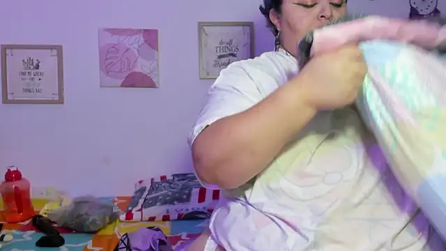 QUEEN_MANDY_BBW's cam snapshot