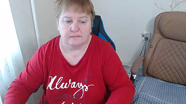 Bertie_Adeline's cam snapshot