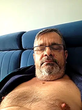 Axer1960 live sex cam