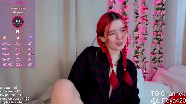 little_Teya's cam snapshot