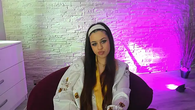 BellaNoir_'s cam snapshot