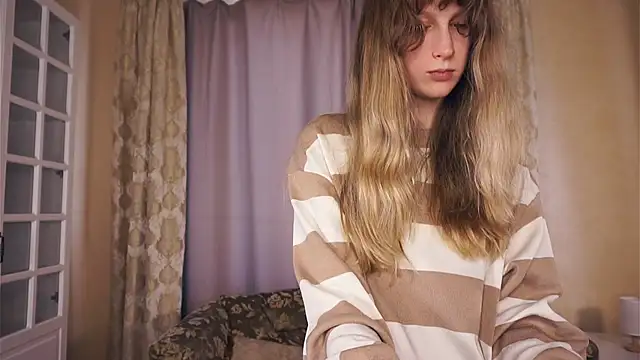 UshaAshauer's cam snapshot