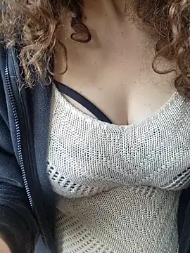 Isa363636 live sex cam