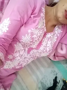 khushi_rawat's cam snapshot