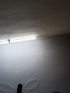 Komal-verma1's cam snapshot