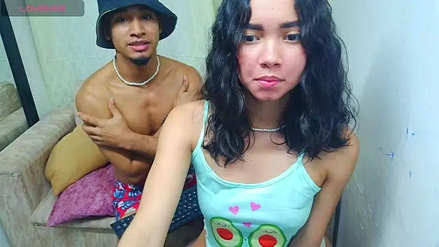 couple_hot_00's cam snapshot