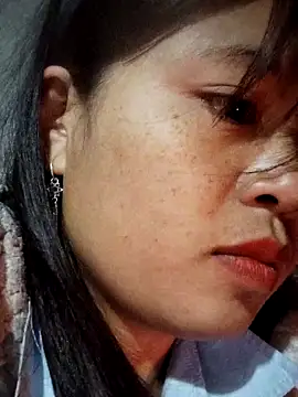 miumiu_sexy2x's cam snapshot