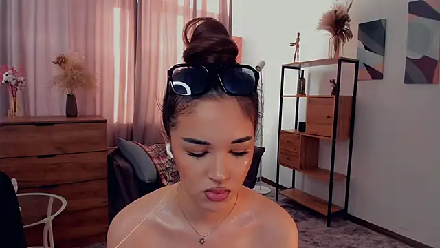 AvantgardAlone's cam snapshot