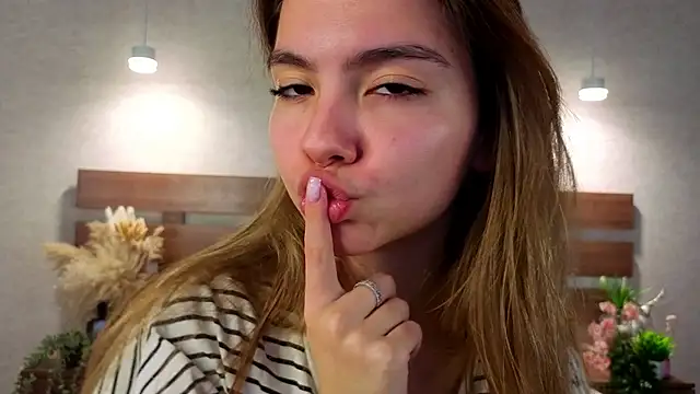 MargieDavidson's cam snapshot