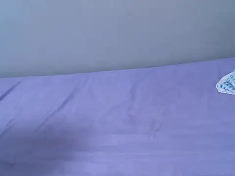 femaqueen's cam snapshot