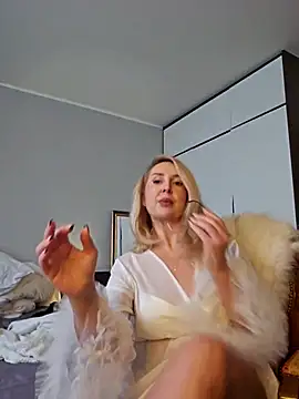 MariaRichi_'s cam snapshot