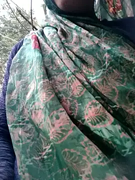 Queen_chayna's cam snapshot