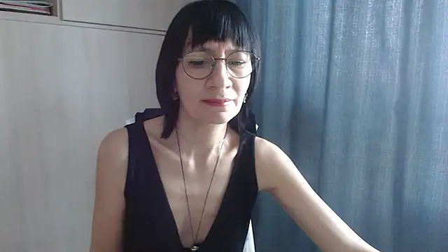 Erica95Bloom's cam snapshot