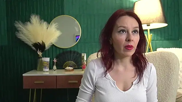 HaileyMoonn's cam snapshot