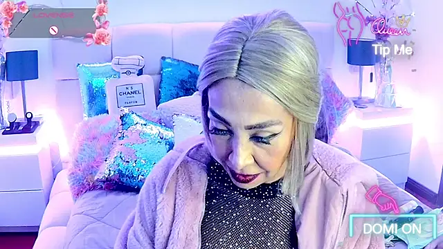 EvelinaGrey live sex cam