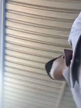 Sihle_Plays live sex cam