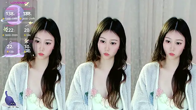 Aimee-520 live sex cam