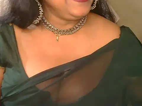 Cute_Ruhi99's cam snapshot