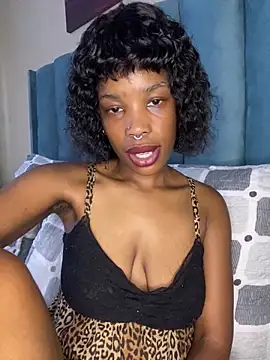 Busty_Erotic's cam snapshot