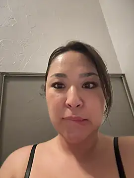 thedaynahoney's cam snapshot