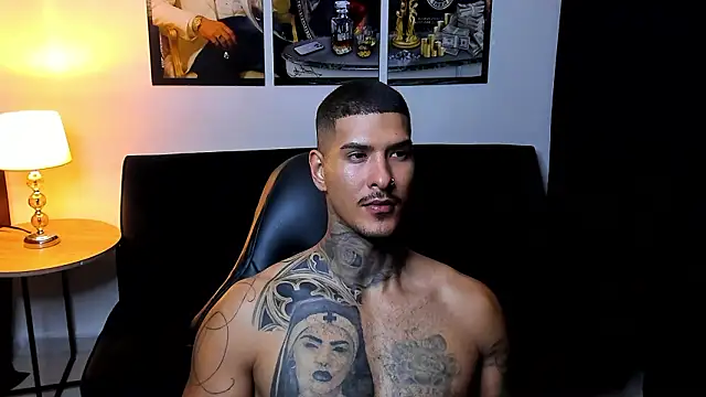 jiro_kenji1's cam snapshot