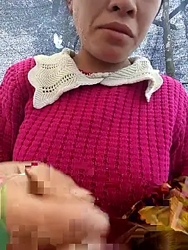 Hari-saka live sex cam