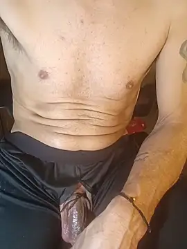 HeavyHung10's cam snapshot