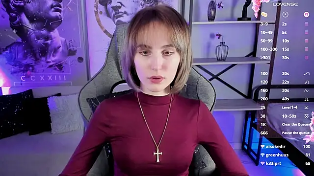 LuxRayi live sex cam