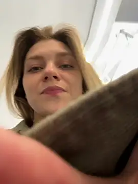 ValenciaShock's cam snapshot