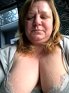 jusichka's cam snapshot