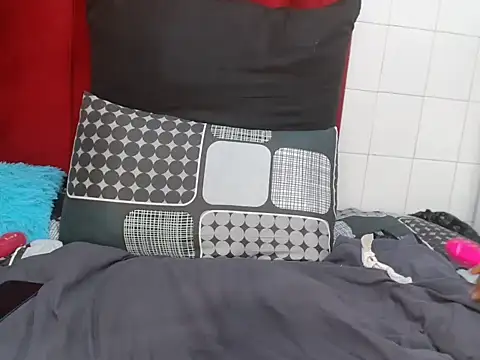 ChoklitBerryXX's cam snapshot