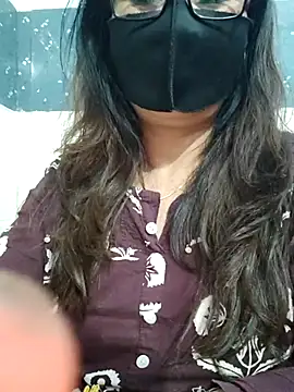 Aishwaryaa_69 live sex cam