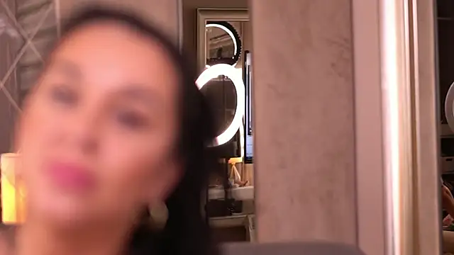 FrancescaDante's cam snapshot