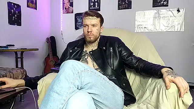 Huntall77's cam snapshot