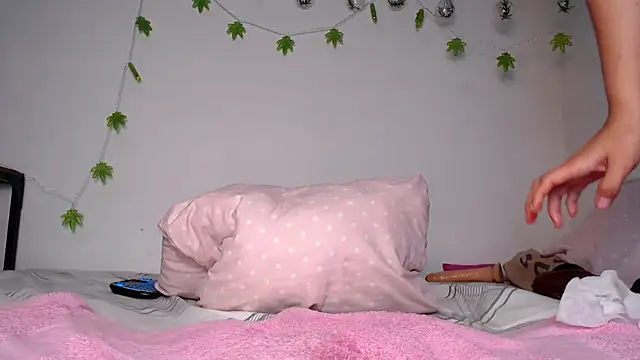 karolgirl-1 live sex cam